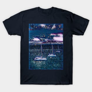 Boats on the ocean - midnight T-Shirt